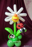 Фигура из воздушных шаров Ромашка "Семейная" с доставкой