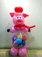 Фигура из воздушных шаров Новогодняя свинья "Хрю" с доставкой