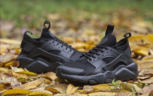 Кроссовки nike huarache черные летние