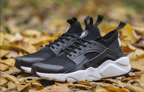 Кроссовки nike huarache черно-белые