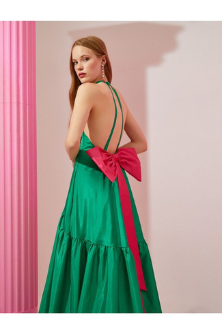Rachel Araz X - длинное атласное платье с воротником-халтер и деталью сзади Koton, зеленый
