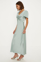 Атласное платье миди с рукавами ангела и закрученной передней частью для подружек невесты Oasis, зеленый